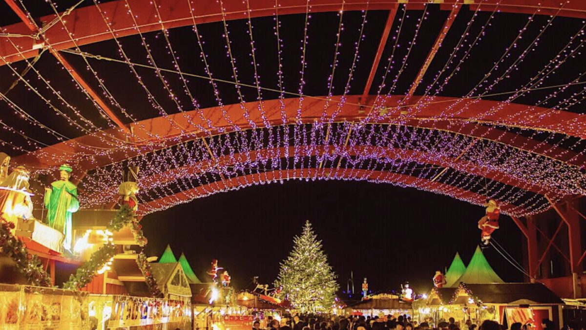 【2025年最新】横浜赤レンガ倉庫の冬限定イルミネーション！混雑状況・点灯時間まとめ